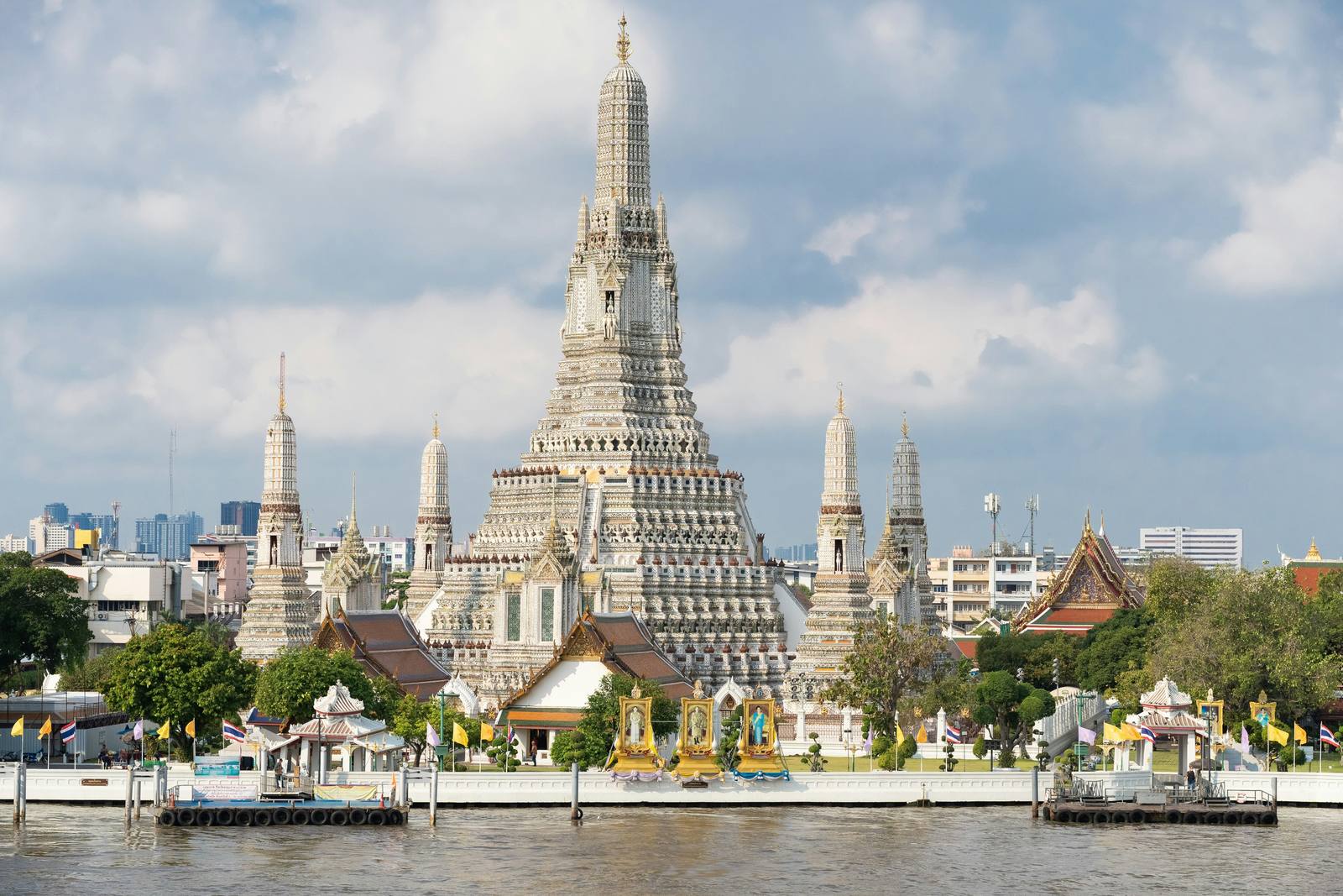 Thailand Adventure & Culture — Bangkok, Chiang Mai, Phuket
